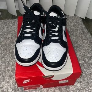 NIKE PANDA DUNKS!! SIZE MENS 10
